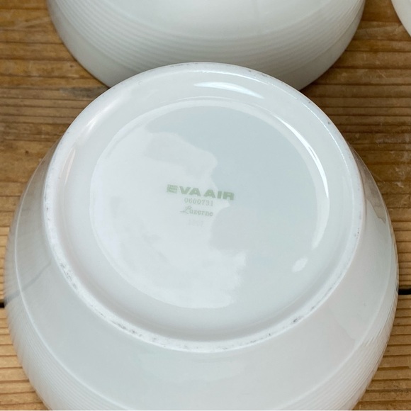 Set of Four EVA AIR Taiwan First Class Luzerne White Ceramic Bowls - Picture 9 of 12
